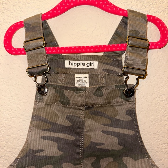 NEW - Hippie Girl - Fray-Hem Camo overall skirt. Has cute top that it came with - Picture 5 of 14